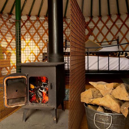 Caalm Camp Hotel Stour Provost Exterior foto